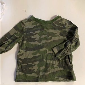 Boys old navy camo l/s tee, 2T